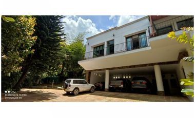 Casa en Venta en El Poblado Parte Baja