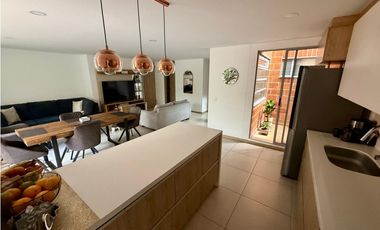 VENTA MODERNO APARTAMENTO TERRAZA PATIO ESTADIO LAURELES MEDELLIN