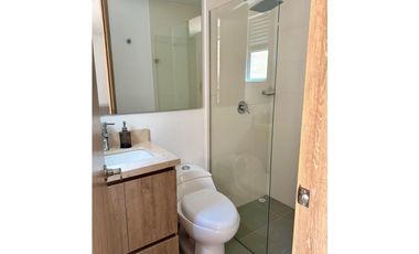 VENTA MODERNO APARTAMENTO TERRAZA PATIO ESTADIO LAURELES MEDELLIN