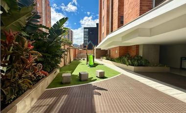 VENTA MODERNO APARTAMENTO TERRAZA PATIO ESTADIO LAURELES MEDELLIN