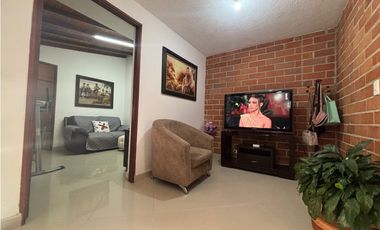 Casa Unifamiliar en venta en Amazonia Bello