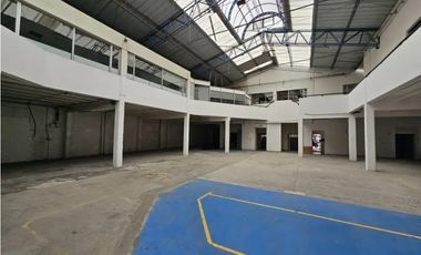 BODEGA PARA LA VENTA EN TOBERN, BOGOTA