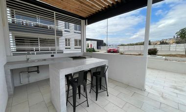 Av. Costanera del Ri (1 Est )