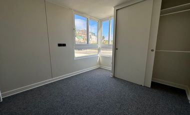 Av. Costanera del Ri (1 Est )