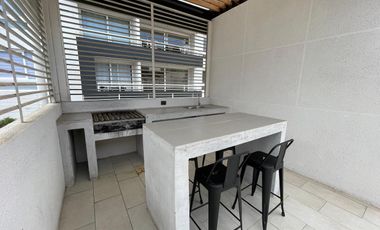 Av. Costanera del Ri (1 Est )