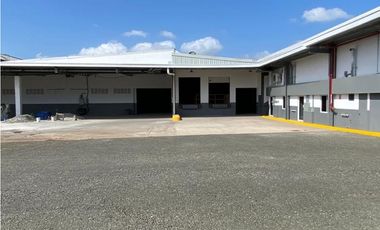 SE ALQUILA GALERA 1922 MTS CON ANDEN EN LA LOCERIA