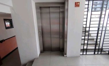 SE ALQUILA LINDO APARTAMENTO CASCO VIEJO - 1 SOLO AMBIENTE - AMOBLADO