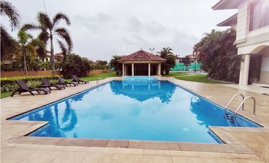 ALQUILER DE LUJOSA CASA EN COSTA SUR - PH EL DORAL - MO