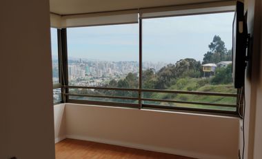 Venta de departamento en Miraflores, 3 dormitorios, 2 baños