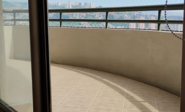 Venta de departamento en Miraflores, 3 dormitorios, 2 baños