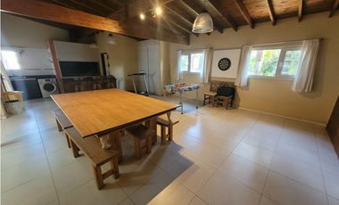 Casa en Venta - Zona lamos - Calidad de Construcción