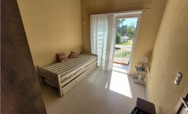 Casa en Venta - Zona lamos - Calidad de Construcción