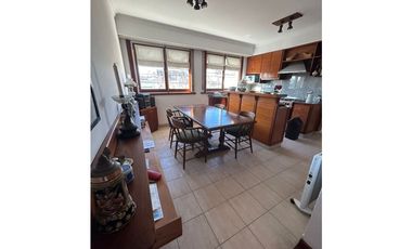 PH Tres Ambientes Con Dependencia