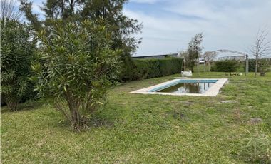 Vendo Casa con pileta en Pronunciamiento, Entre Ríos.