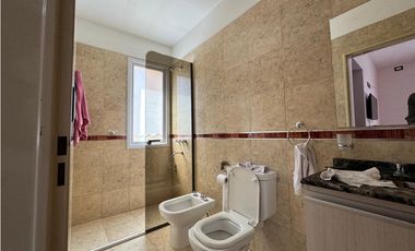 VENTA- CASA 3 DORMITORIOS- EL DORADO 1