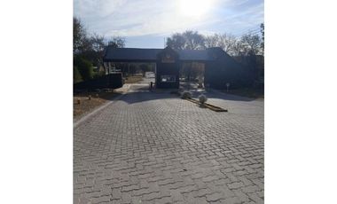 VENTA- CASA 3 DORMITORIOS- EL DORADO 1