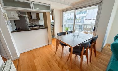 SEMIPISO 3 AMBIENTES. PLAZA MITRE.