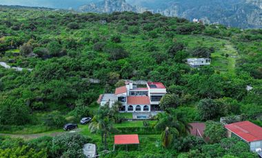 Casa Sola en Santo Domingo Ocotitlán Tepoztlán - M2AI-883-Cs