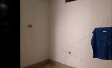 Vendo amplia casa en Alborada 8va Etapa