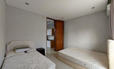 Villa Full Furnish 3 Lantai, Desain Modern Siap Huni di NUSA DUA, Badung