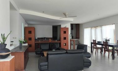 Villa Strategis di Nusa Dua dekat Pantai Pandawa
