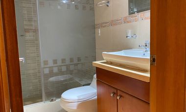 Rento Departamento en Exclusiva Urbanización en El Batán