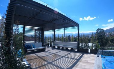 VENTA SUITE, CUMBAYA, 72 M2 más TERRAZA, USFQ