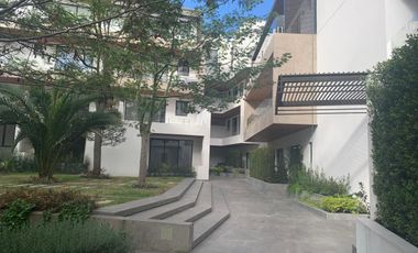 VENTA SUITE, CUMBAYA, 72 M2 más TERRAZA, USFQ