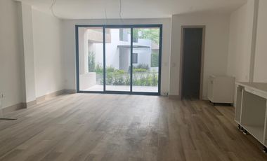 VENTA SUITE, CUMBAYA, 72 M2 más TERRAZA, USFQ