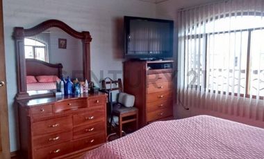 VENDO CASA ESTILO RUSTICO CON TERRENO