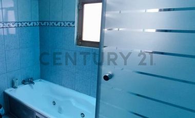 VENDO CASA ESTILO RUSTICO CON TERRENO