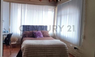 VENDO CASA ESTILO RUSTICO CON TERRENO