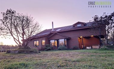 Casa en Venta en Condominio Colina La Vara