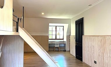 Casa en arriendo en LO BARNECHEA