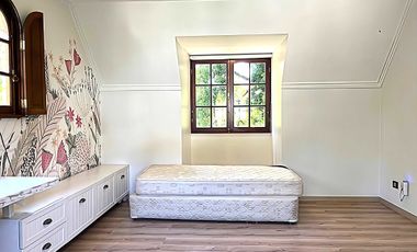 Casa en arriendo en LO BARNECHEA