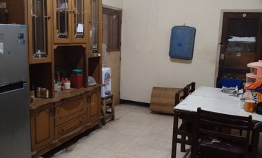 Rumah Klasik Lokasi Strategis Di Yos Sudarso Sidoarjo