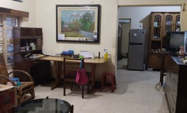 Rumah Klasik Lokasi Strategis Di Yos Sudarso Sidoarjo