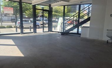 Local Comercial en Arriendo en Juan de Escaray