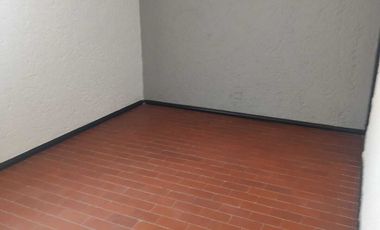 CASA EN VENTA EN LINDAVISTA EN CALLE CERRADA CON VIGILANCIA