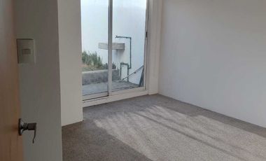 DEPARTAMENTO EN VENTA EN EL FRACCIONAMIENTO REAL 8
