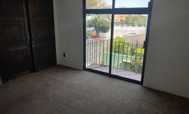 CASA EN RENTA EN LINDAVISTA EN CALLE CERRADA