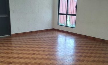 CASA EN RENTA EN LINDAVISTA EN CALLE CERRADA