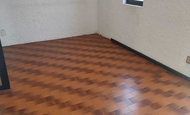 CASA EN RENTA EN LINDAVISTA EN CALLE CERRADA