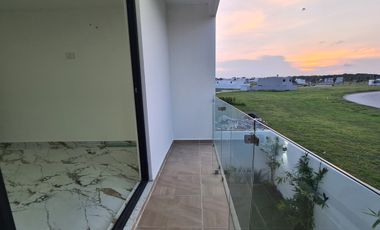 Casa en VENTA en Punto Lomas | Con roof garden