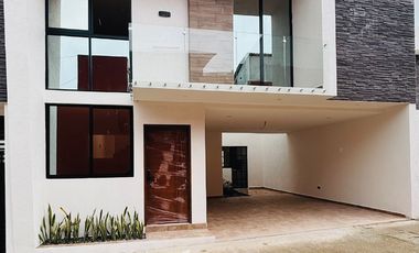 Casas en venta en privada cerca de Zona Araucarias – Diseño moderno