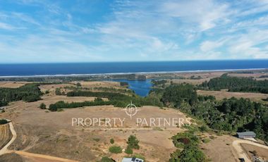 Pichilemu, Terreno en entorno natural con increíble vista al mar