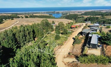 Pichilemu, Terreno en entorno natural con increíble vista al mar