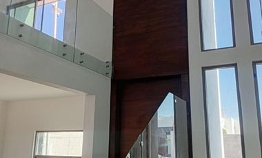 CASA EN VENTA EN RESIDENCIAL LAS QUINTAS TORREÓN, COAHUILA