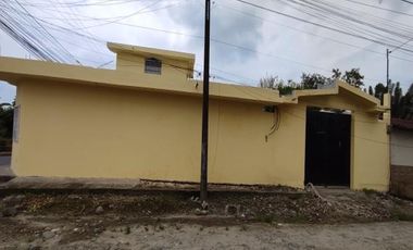 CASA CON LOCALES COMERCIALES, EN LA INDEPENDENCIA QUININDÉ