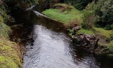 PUERTO MONTT CABAÑA 36 M2 EN 5000 M2 CHAQUEIHUA